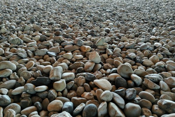 Pea Gravel Landscaping in Laguna Niguel