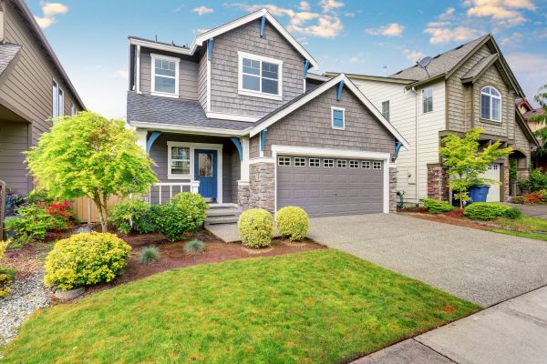 Curb Appeal Landscaping in Laguna Niguel