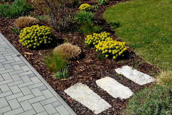 Garden Mulch Installation in Laguna Niguel