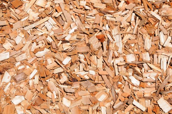 Cypress Mulch Spreading in Laguna Niguel