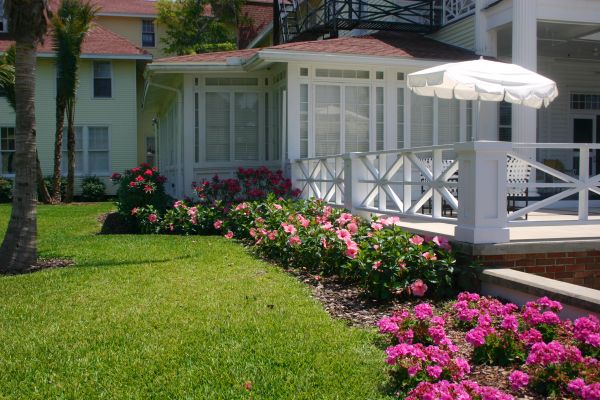 Deck Landscaping Service in Laguna Niguel